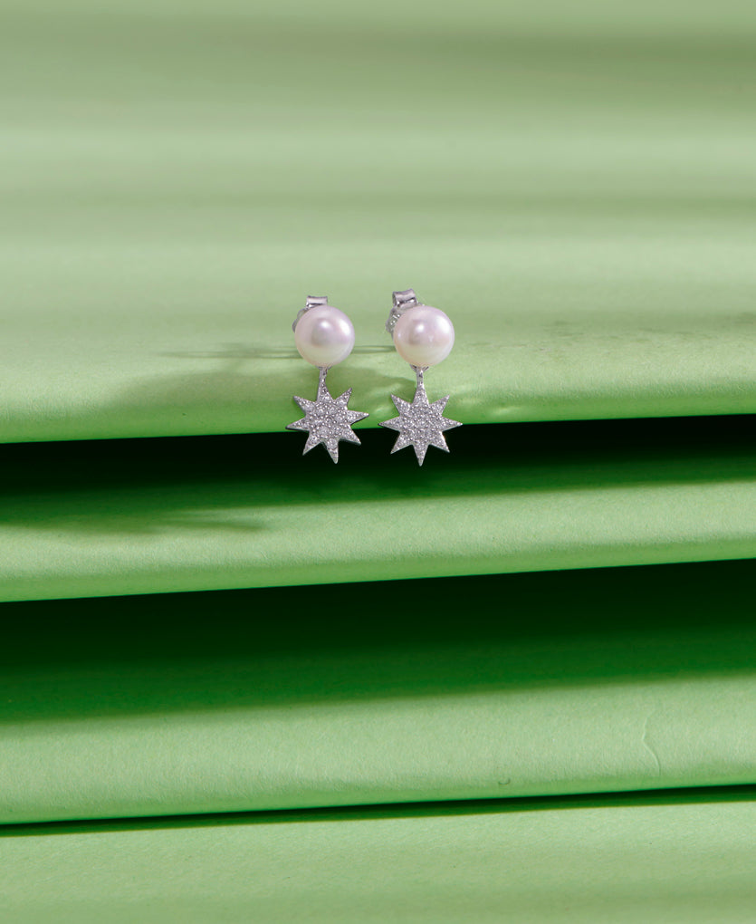 Opulent Pearl Star Silver Earring