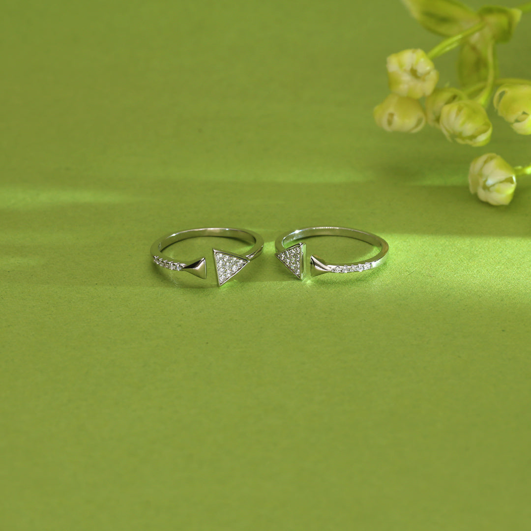 Modern Triangles Silver Jodvi