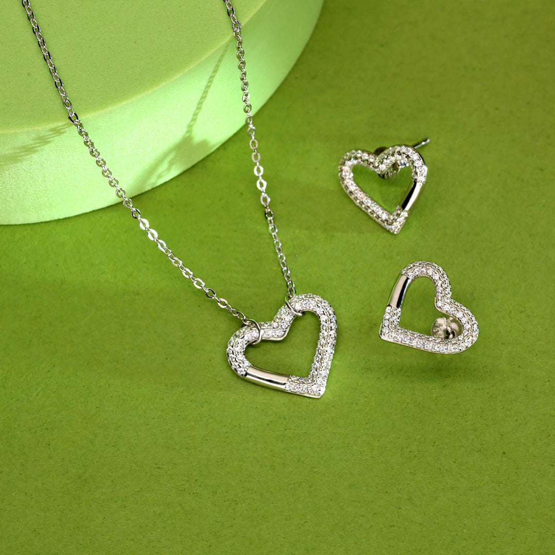 Bright Heart Silver Necklace Set