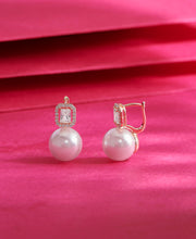 Pearl Essence Silver Earring