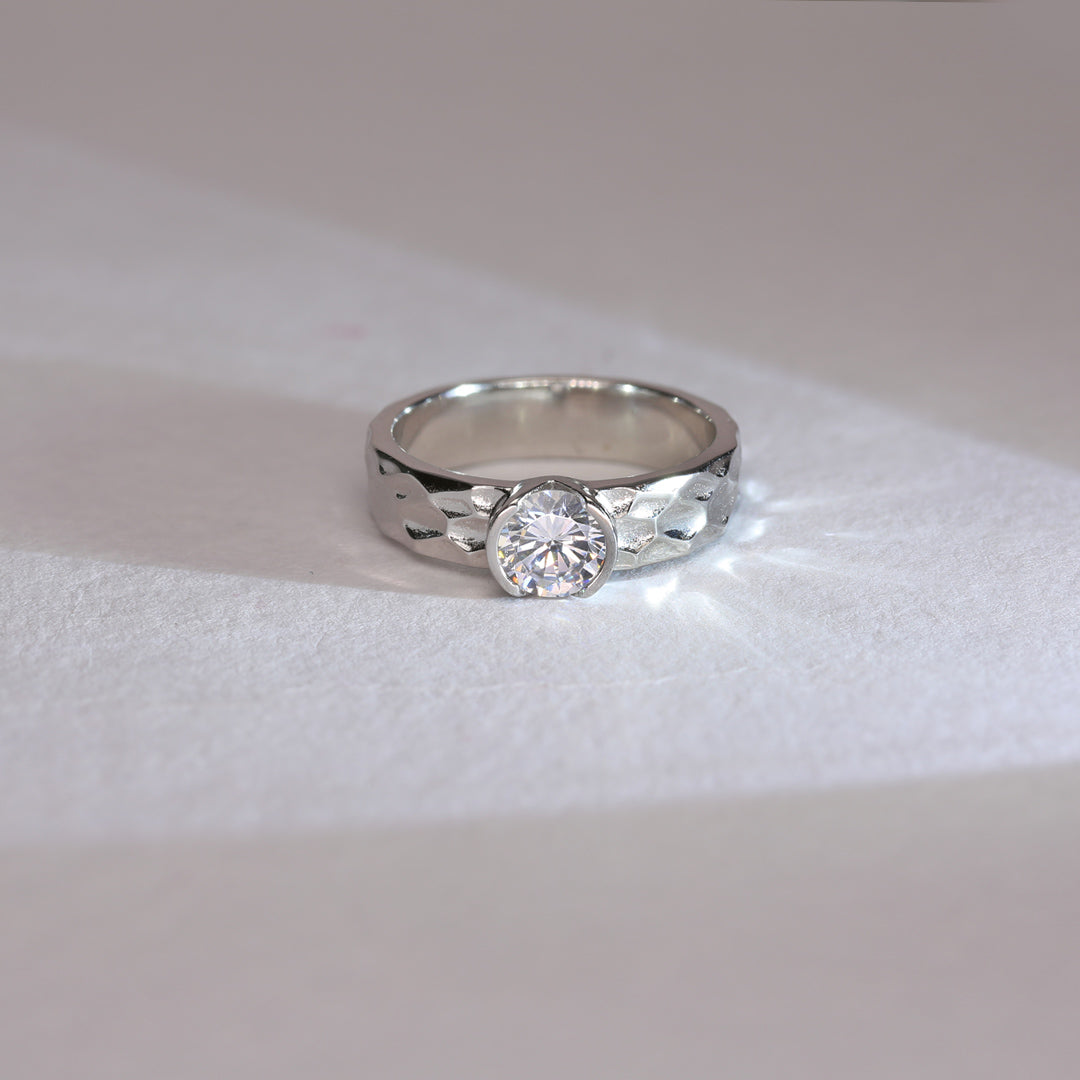 Shiny Circle Mens Silver Ring