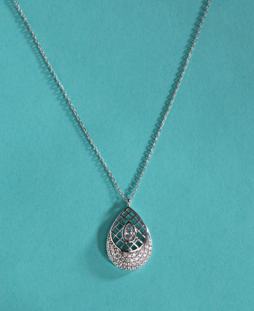 Minimalist Silver Necklace With Blue Teardrops